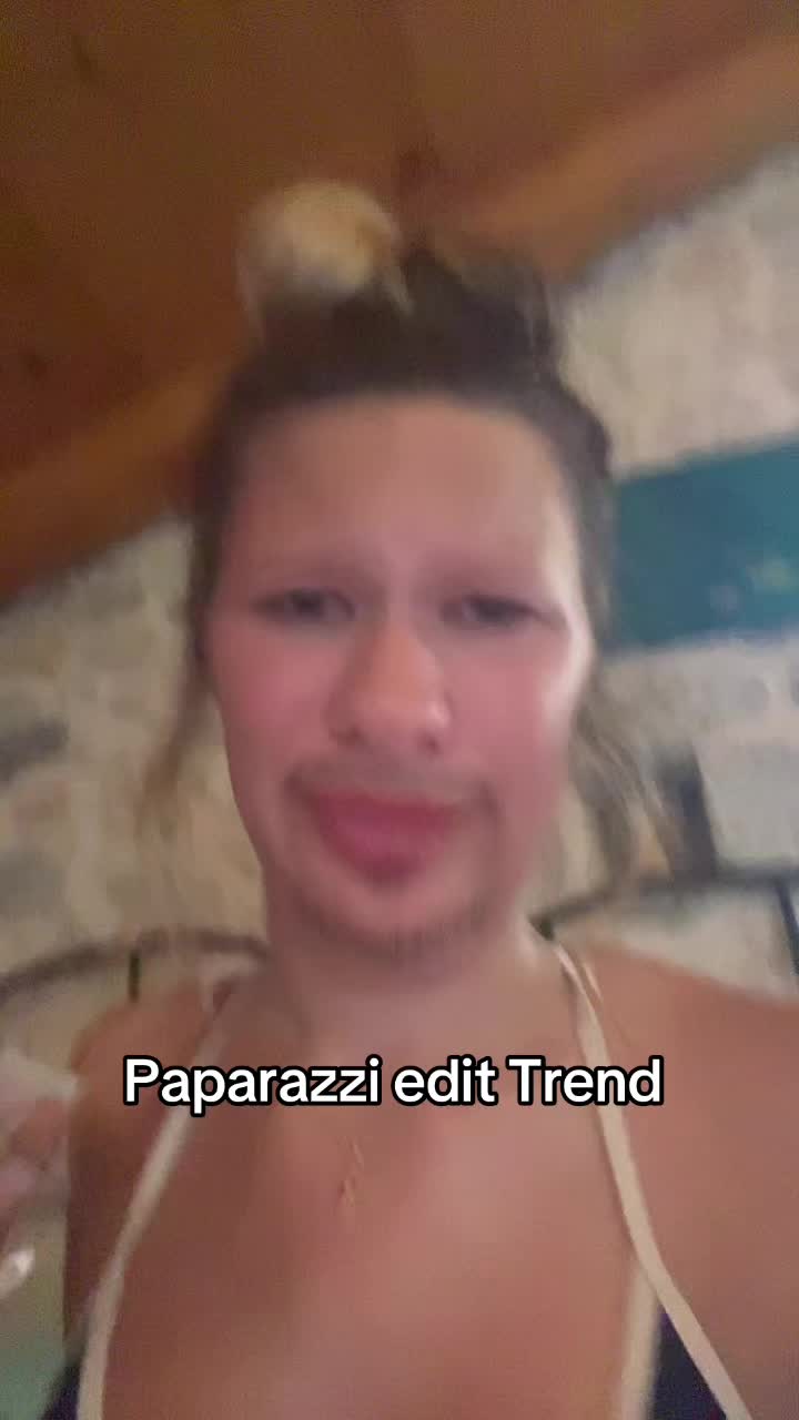 @€lla_🪼