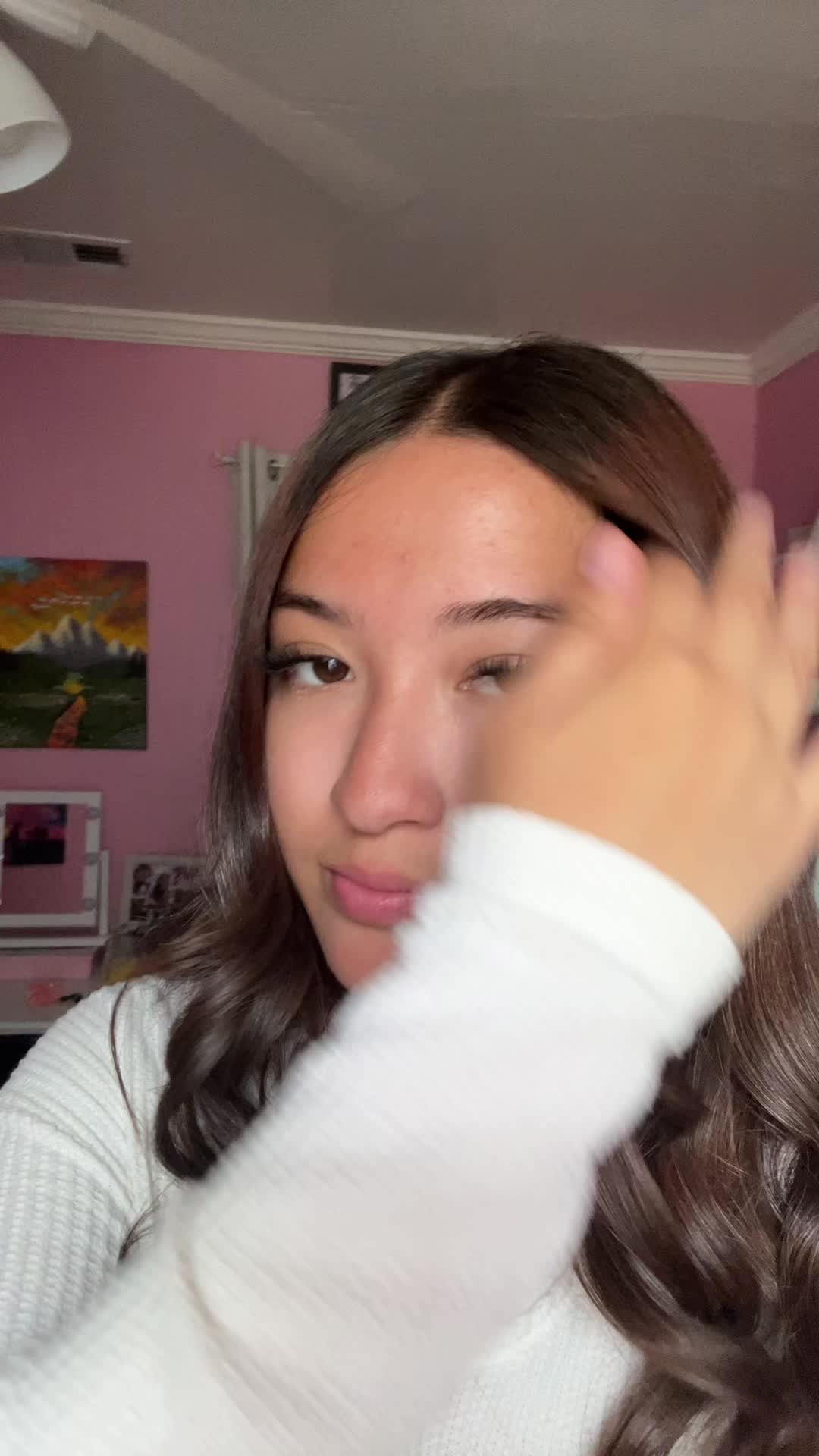 @𝓔