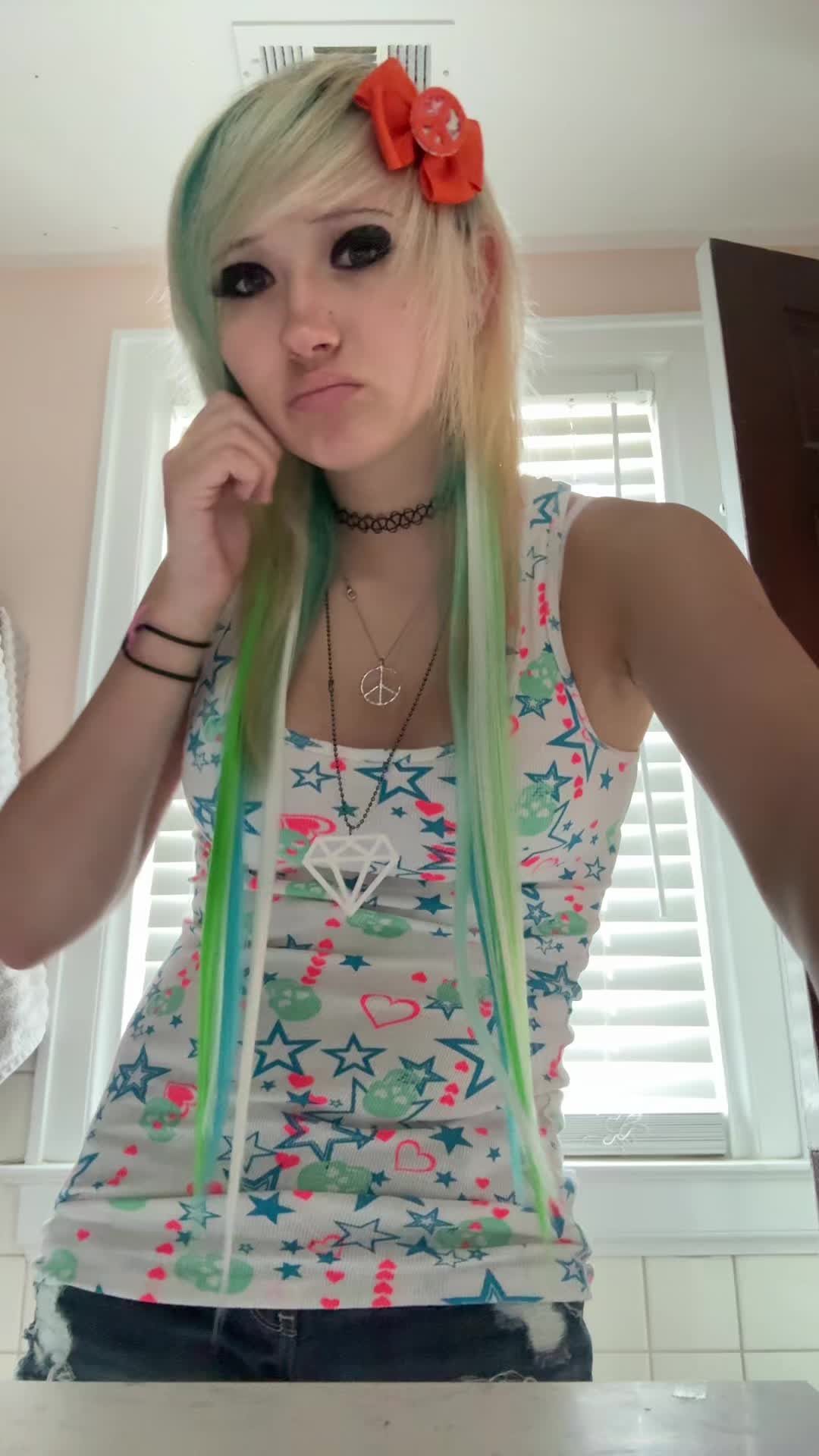 @🧁🍭Ellamayo💎☮️
