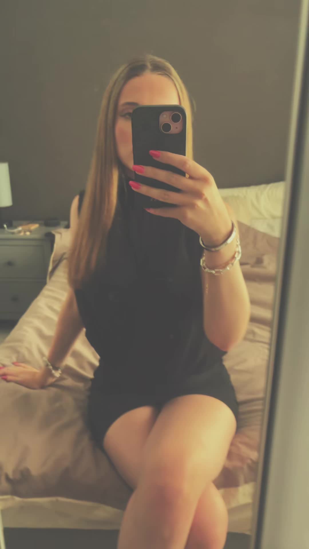 @Sophia🪩