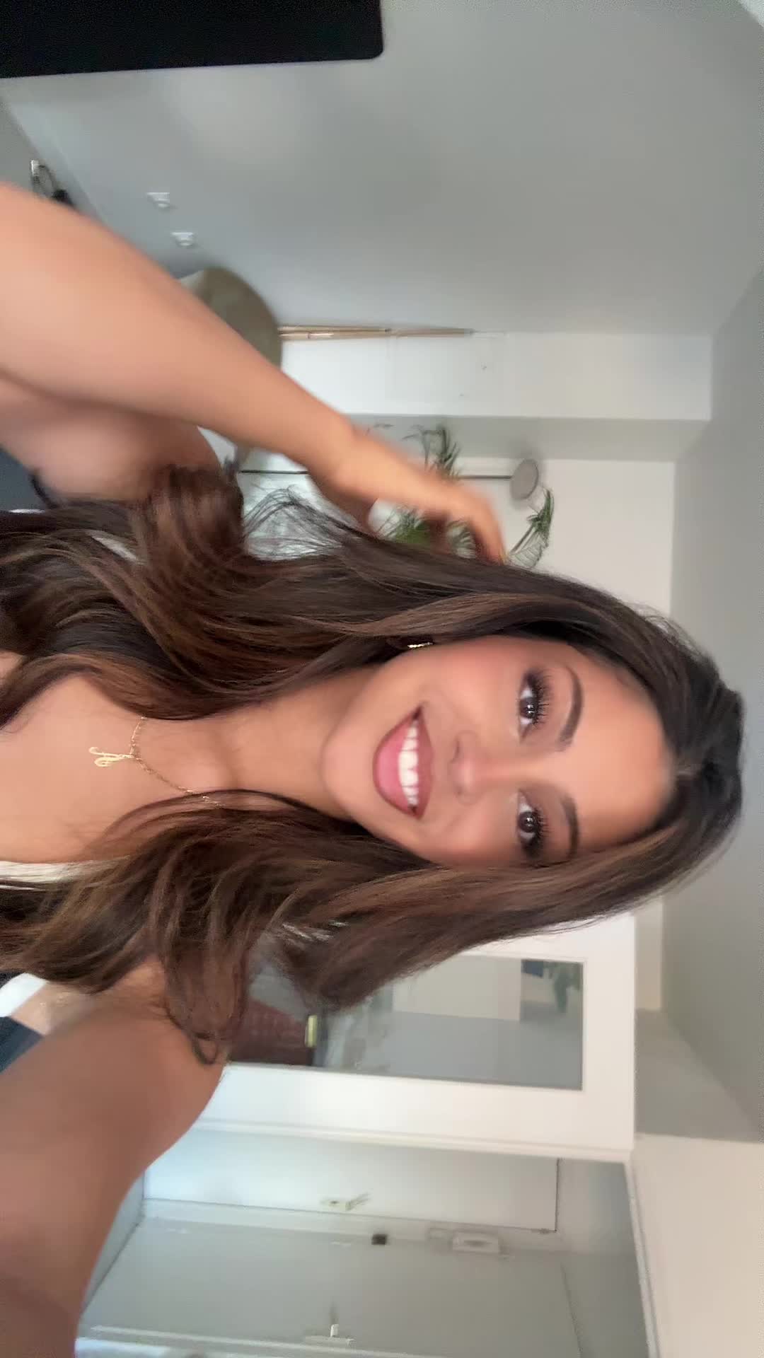 @AnnaLaura