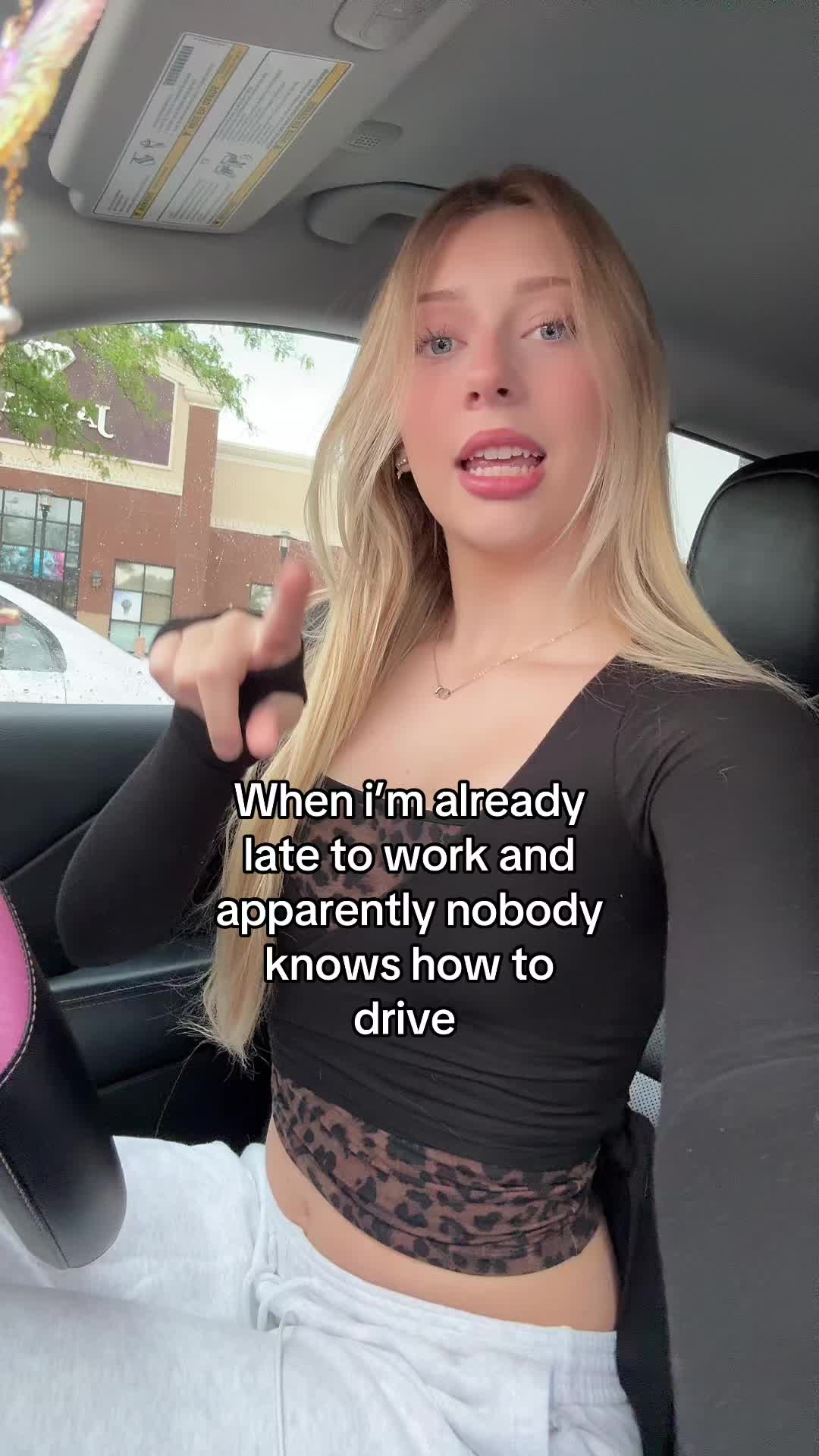 @Nora