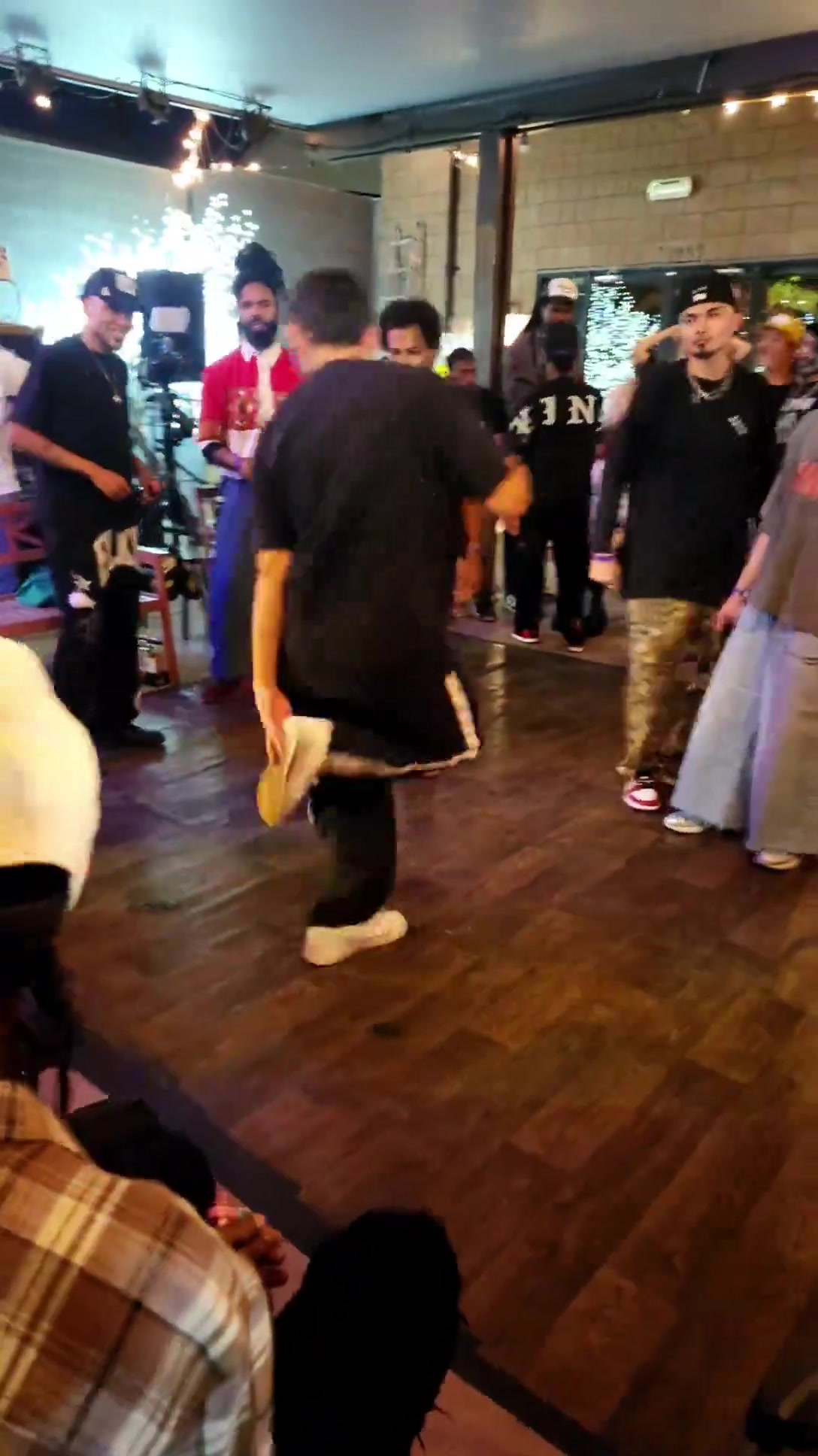 @isaac_dances