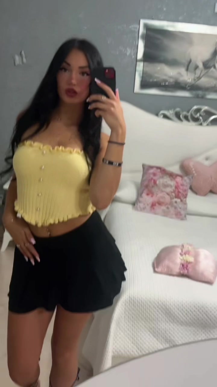 @𝐿𝒾𝓃𝒹𝒶👑
