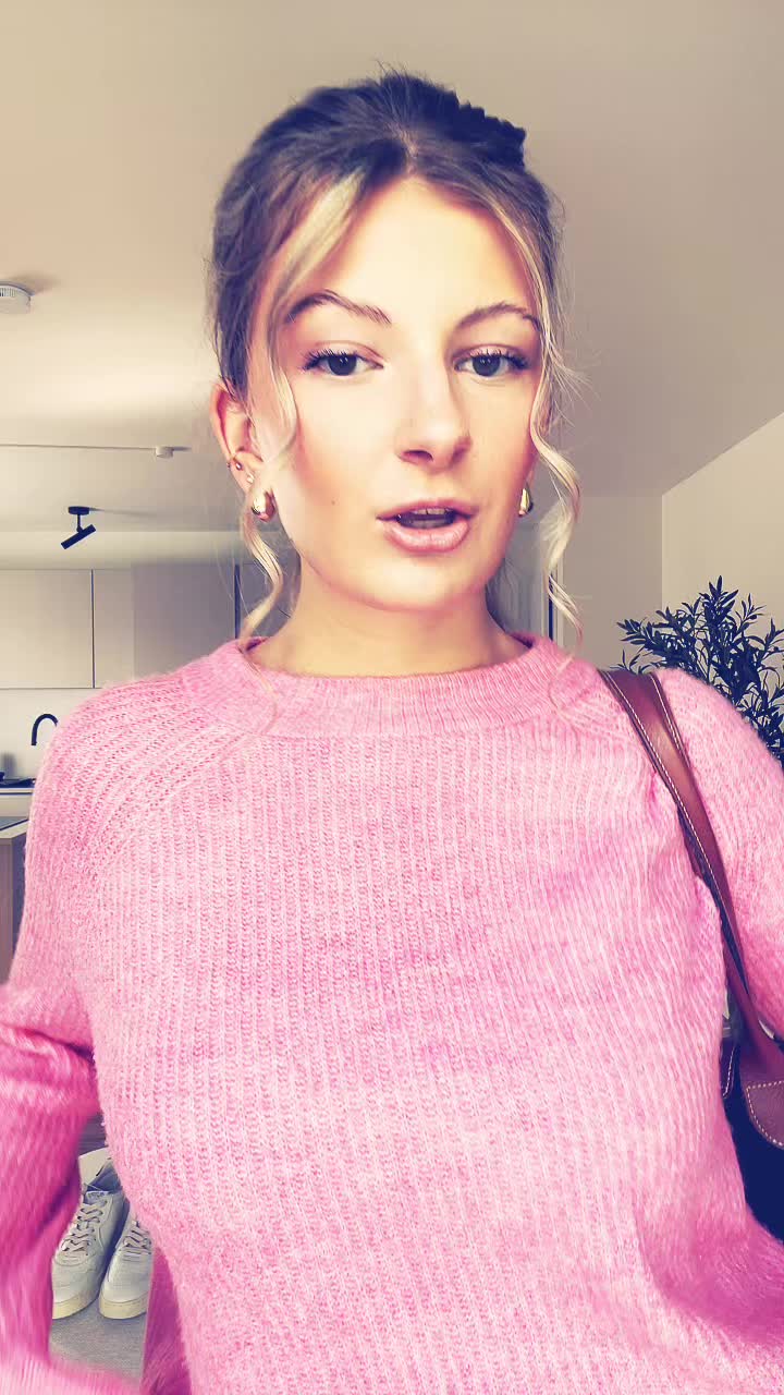 @Laura Dunja