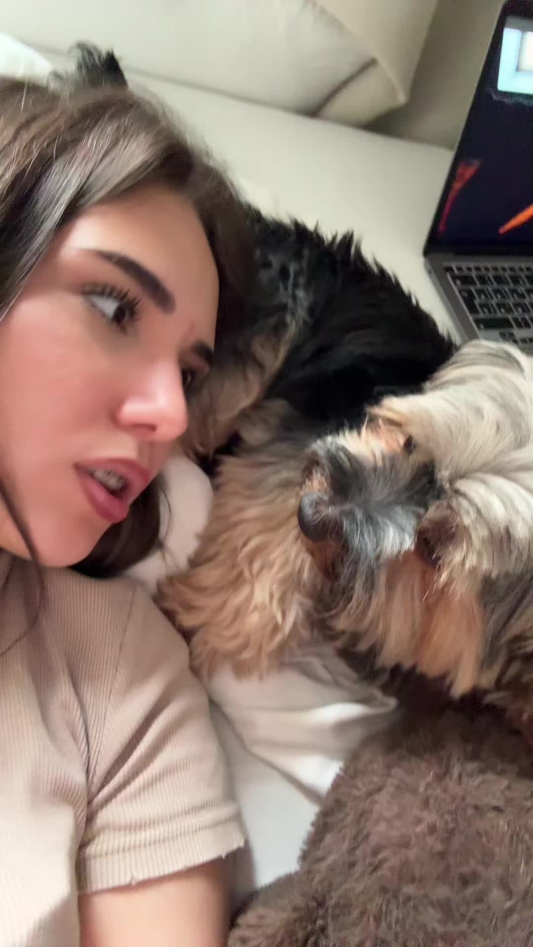 @резова