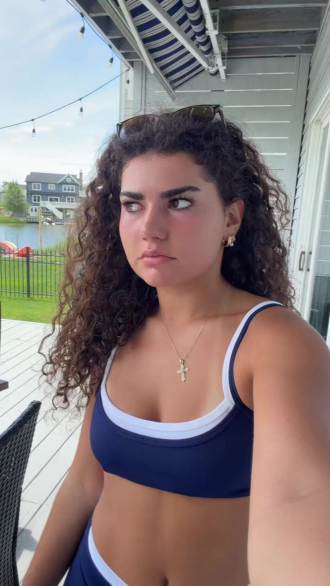@Ella 🌊