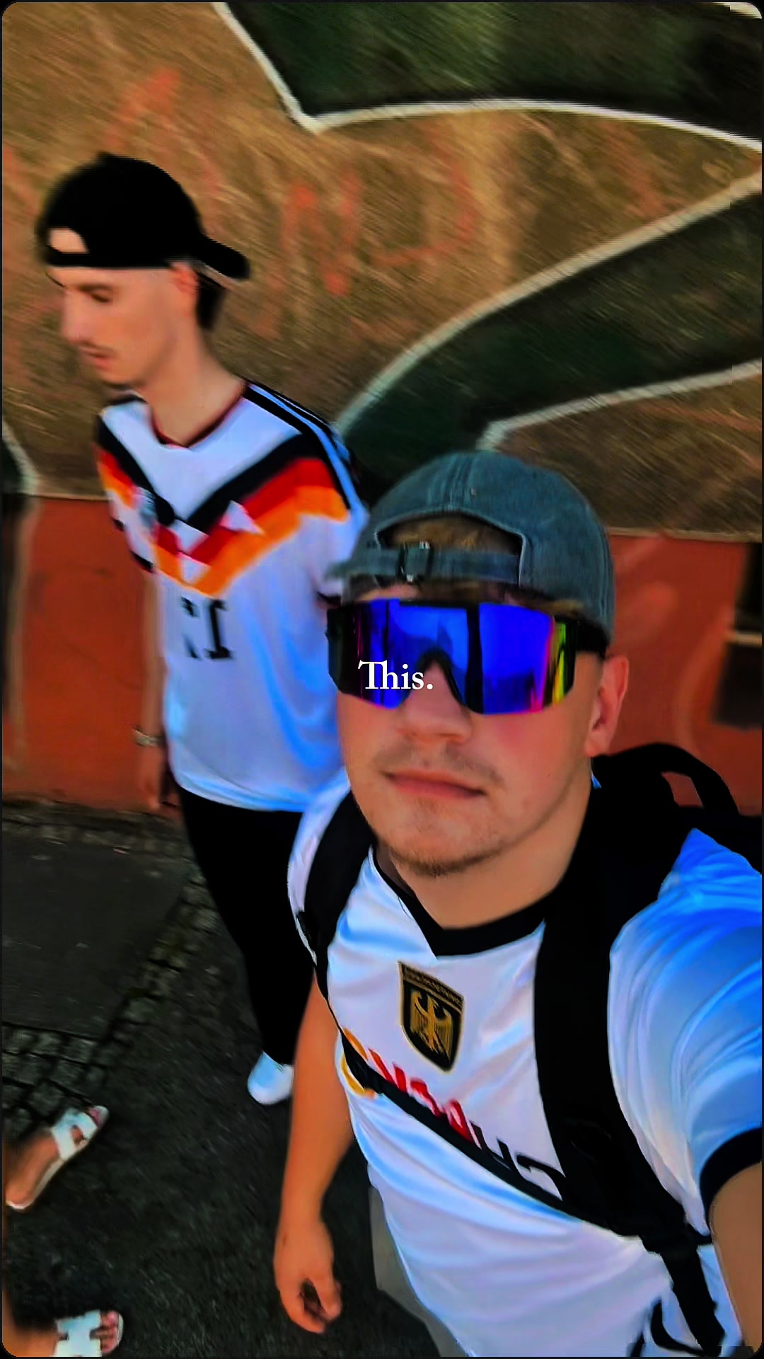@Emjo
