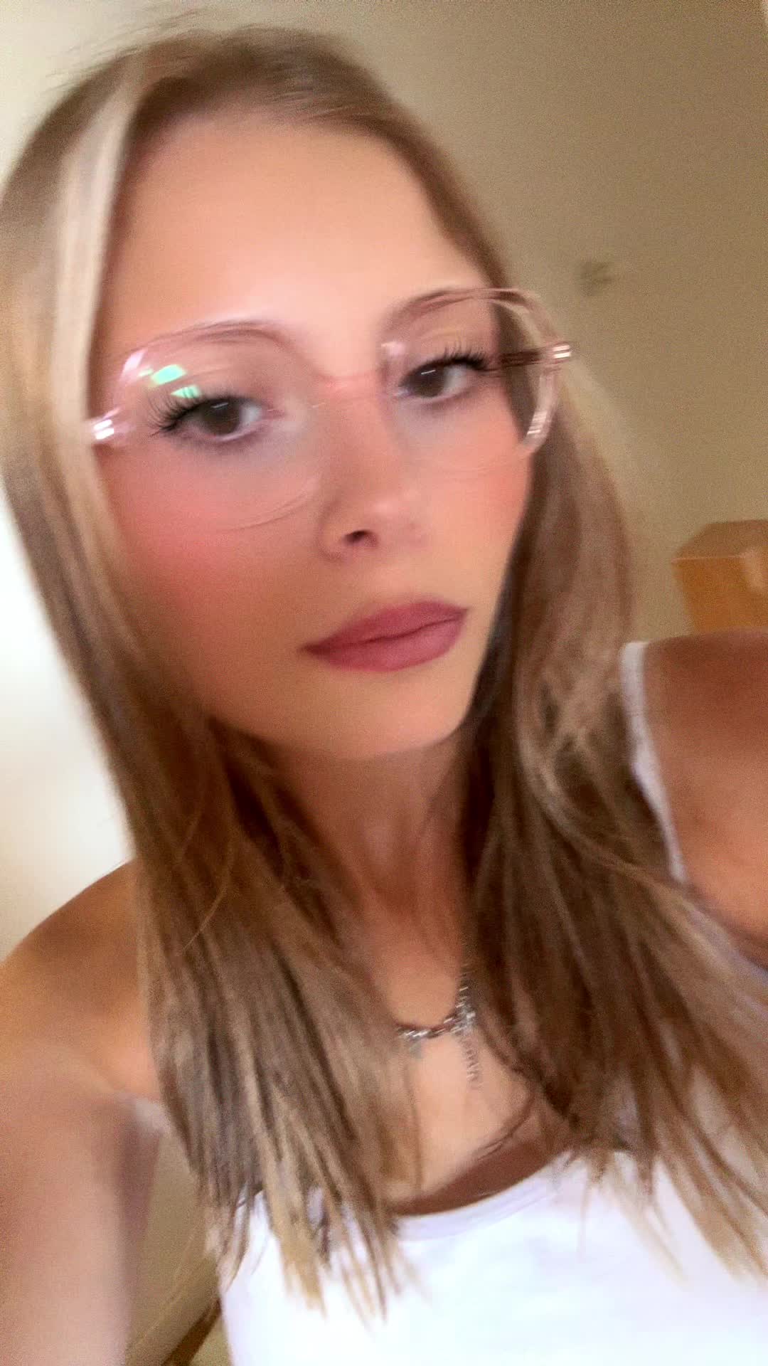 @_Ellooddiee_