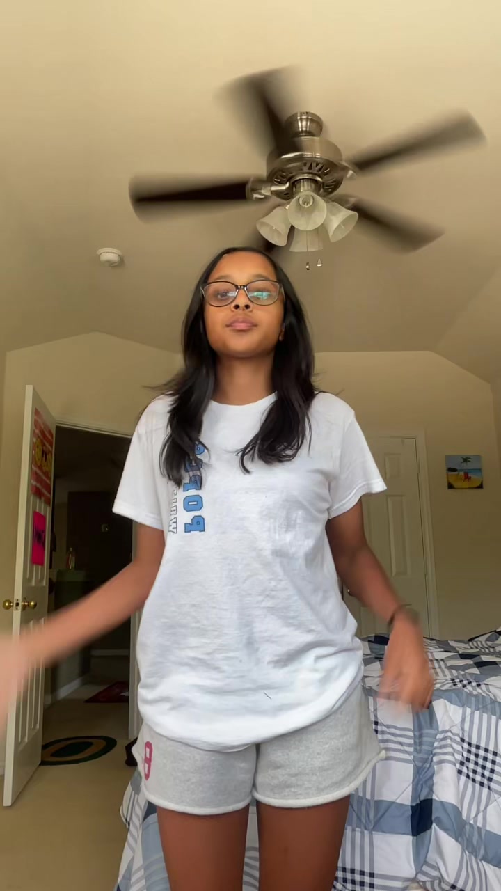 @Jhanvi