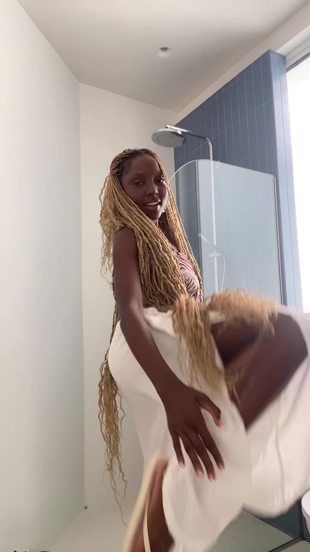 @Joychar