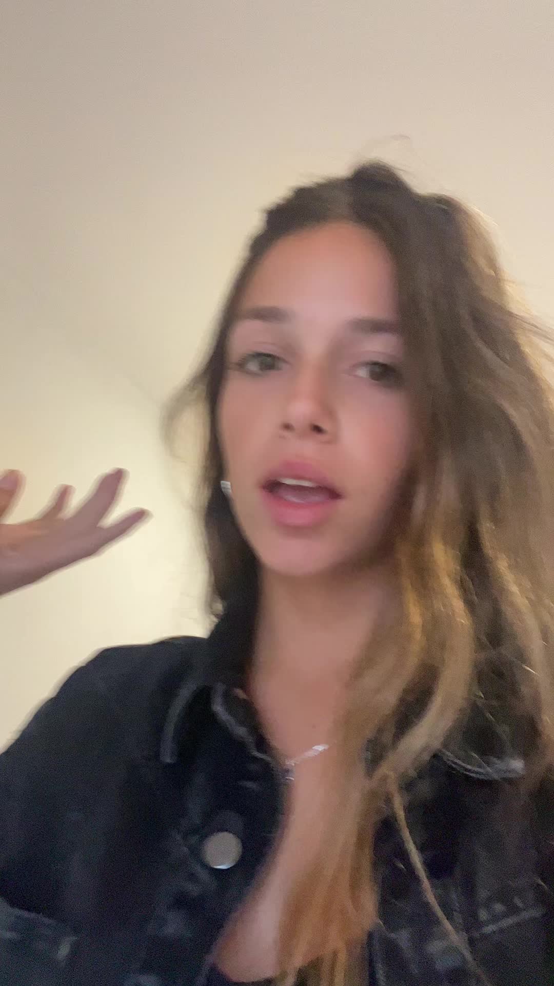 @Mia Cole