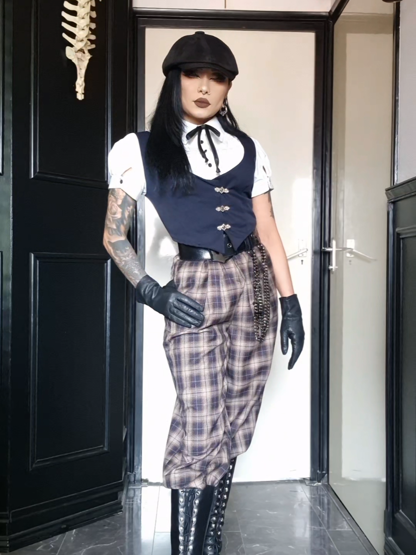 @𝕬𝖓𝖆 𝕽𝖔𝖘𝖆 🥀