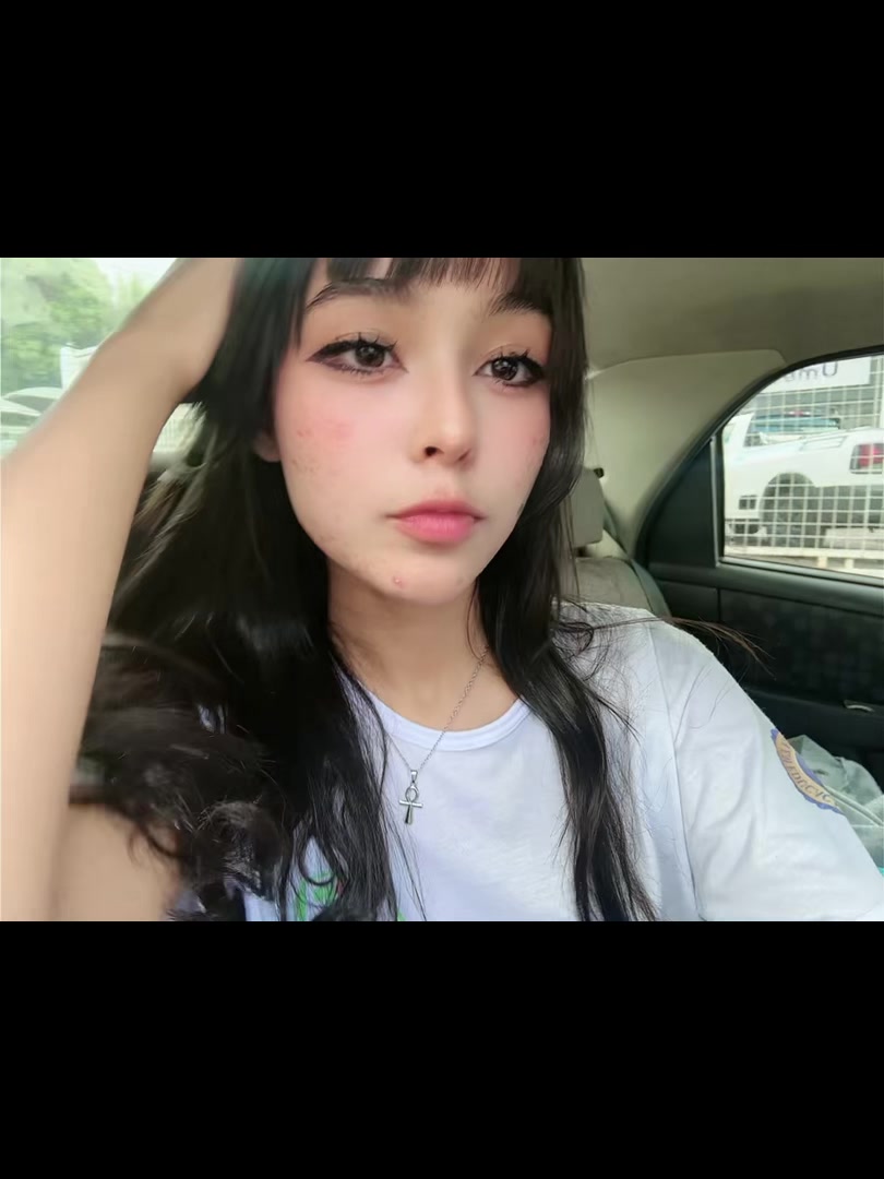 @໒ tay ა