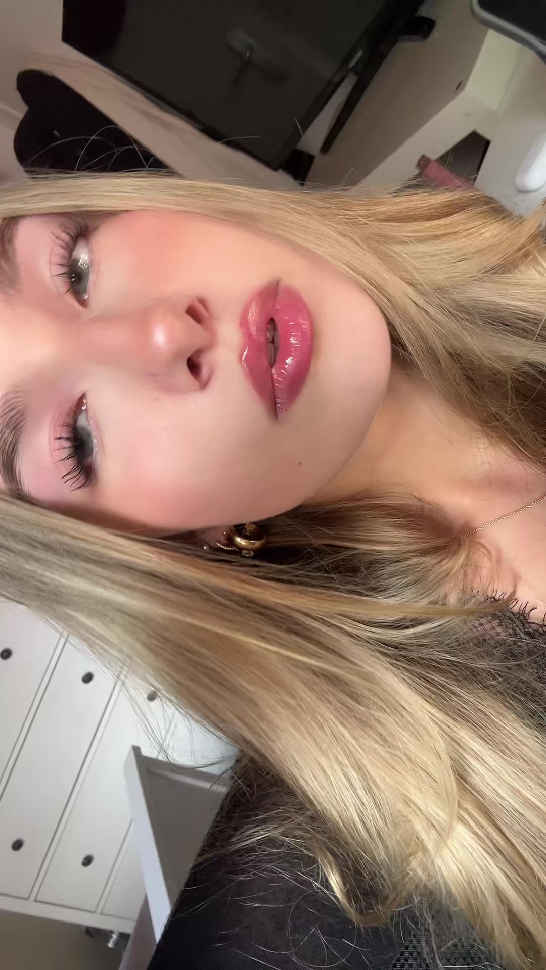 @z0eangelina