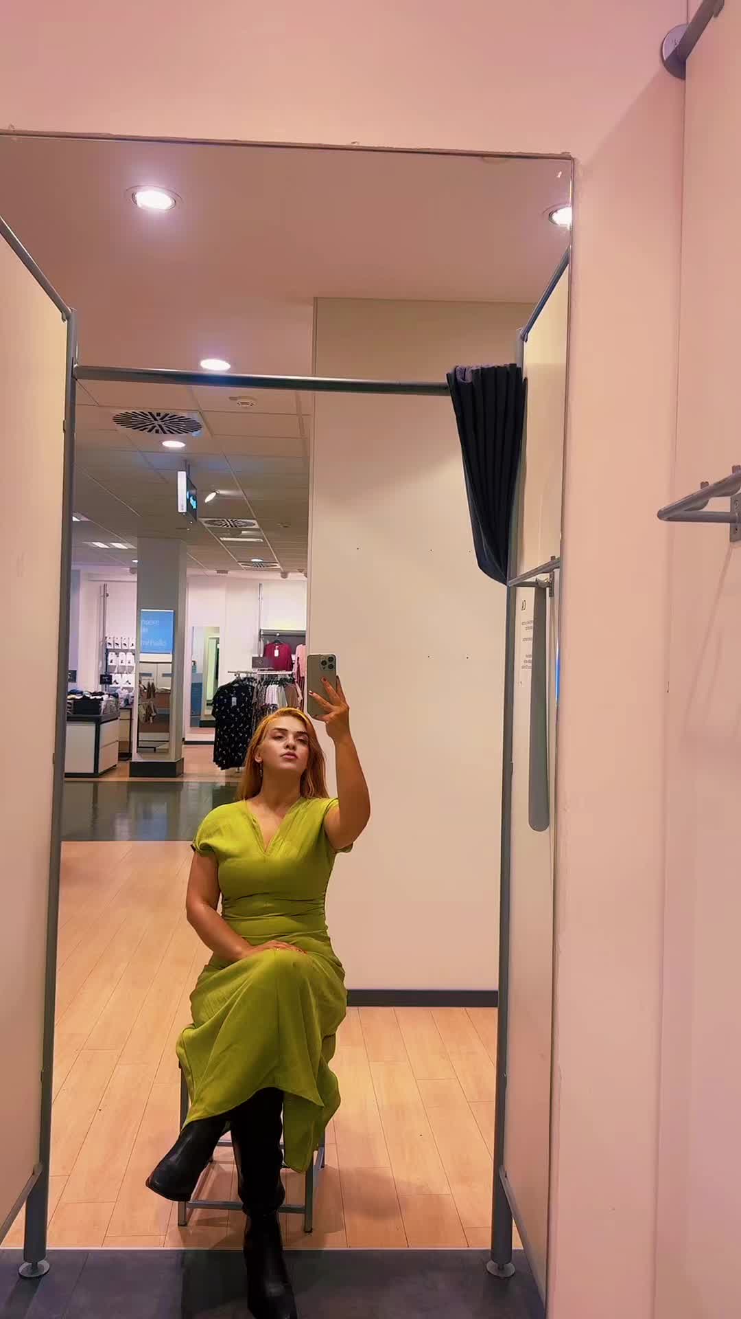 @Alisa