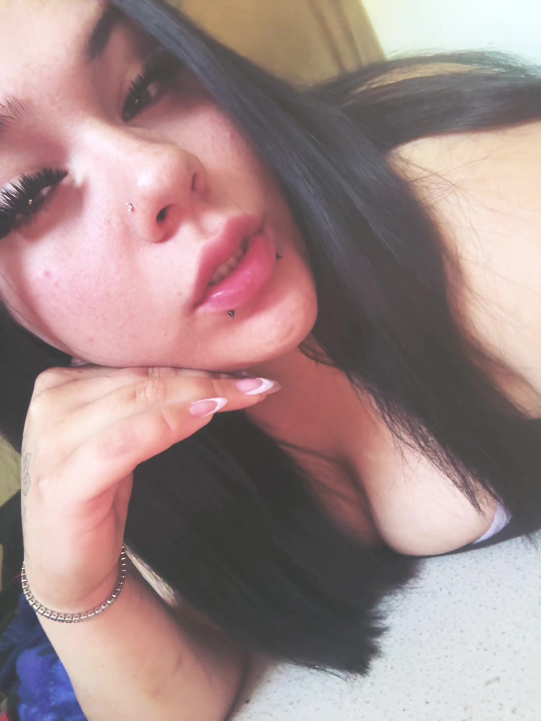 @༺𝓐𝓛𝓔𝓧༻