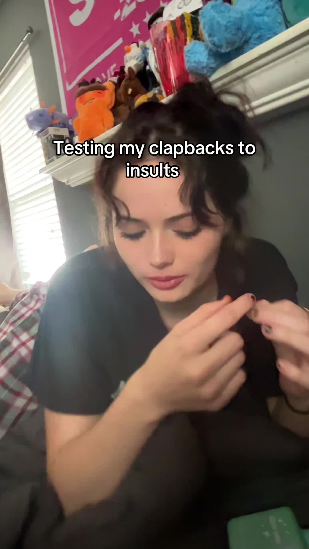 @Emily☮️