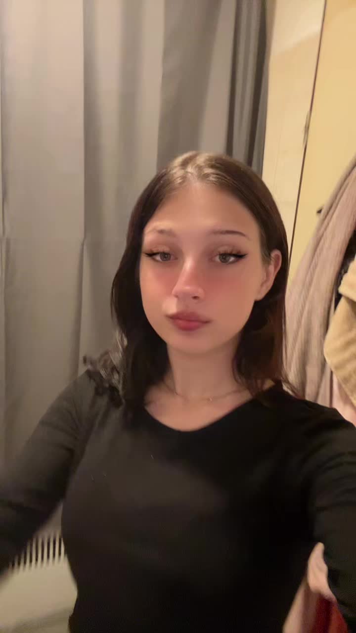 @Aylin🇦🇫