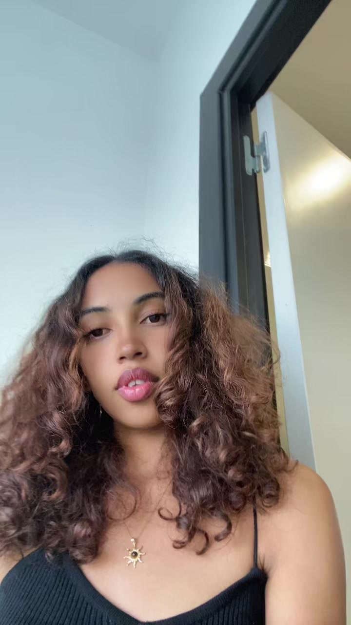 @Aicha🦋