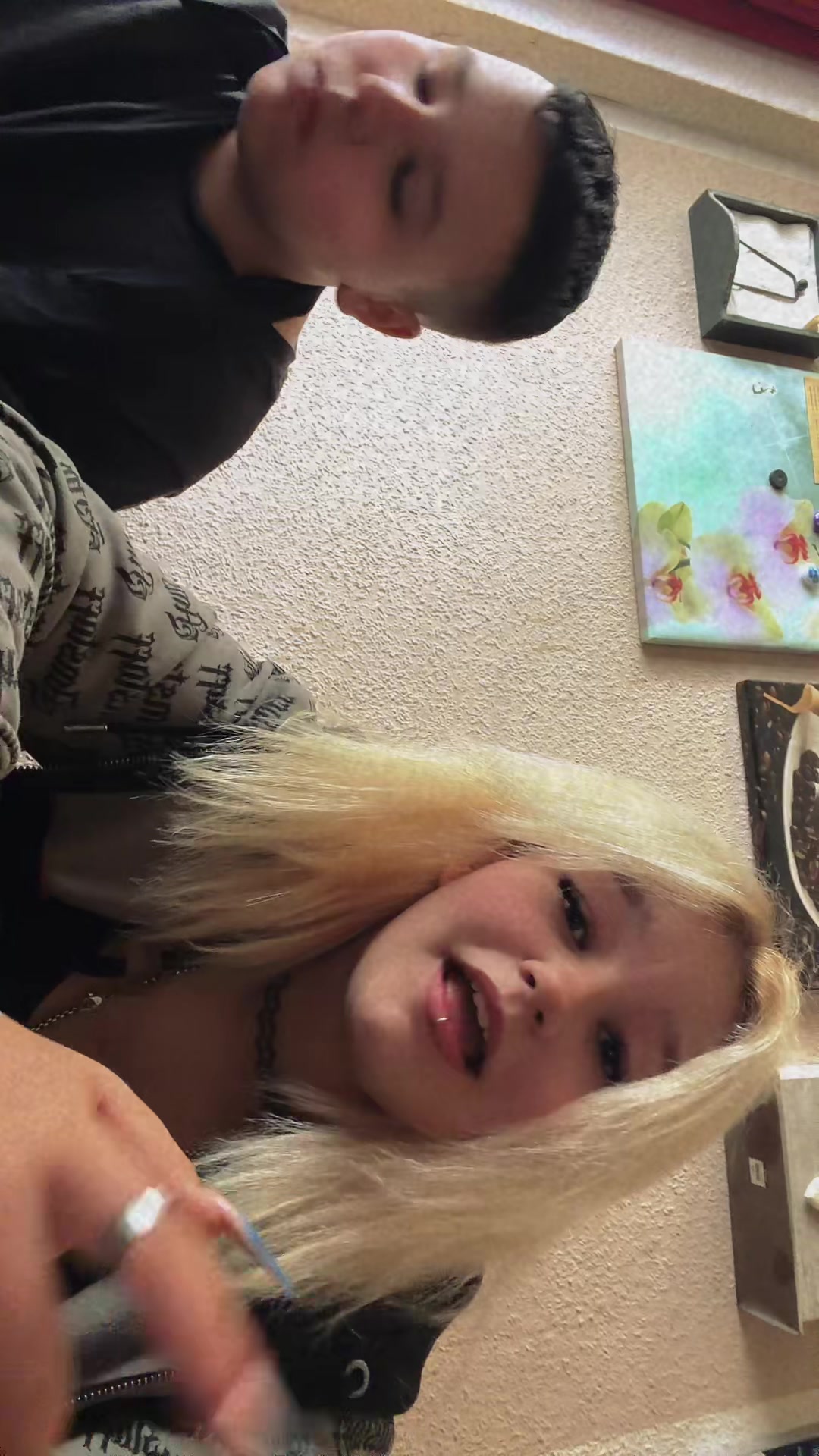 @Deutsche mit Herz🖤🤍❤️