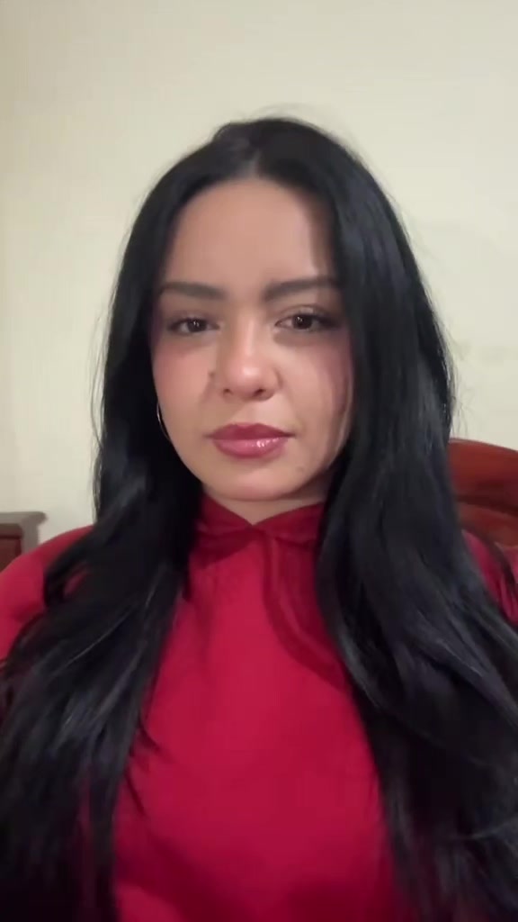 @laura