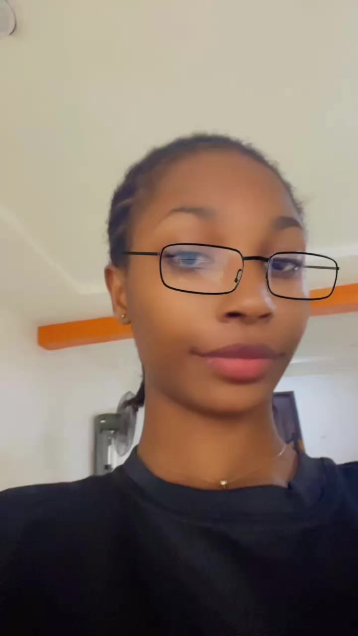 @Emmanuella♊🎀