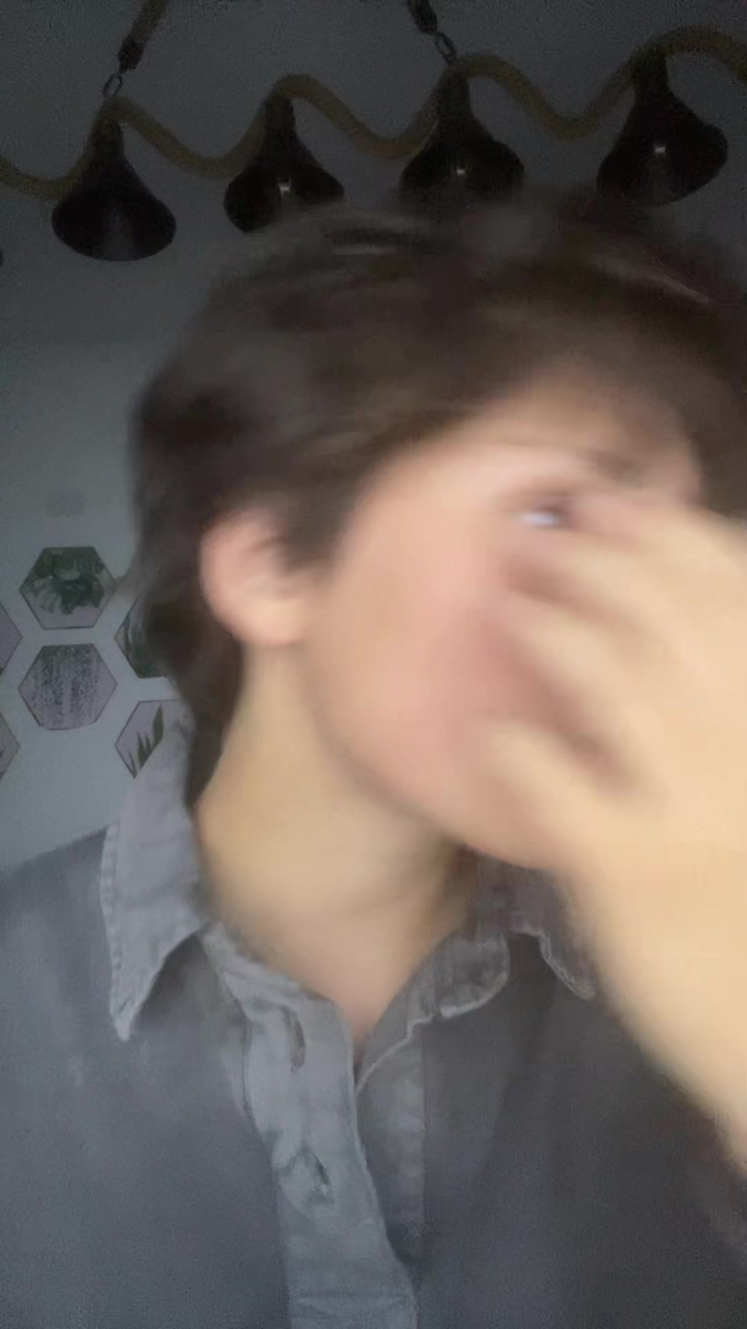 @🦦