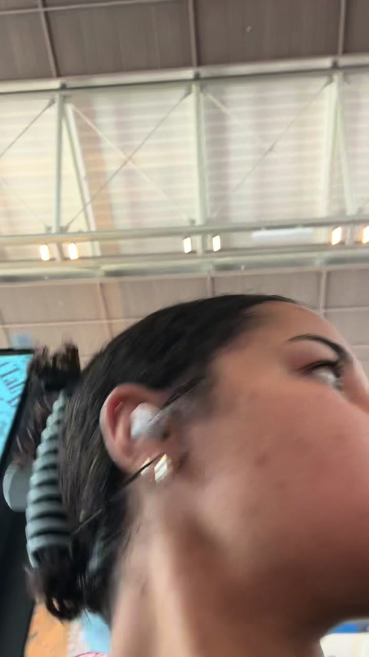 @angelina.mayers