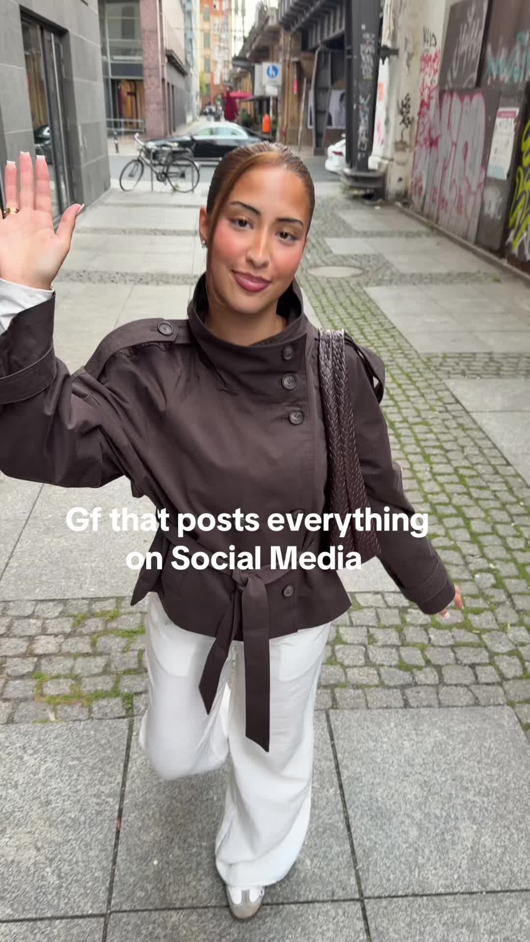 @E&M