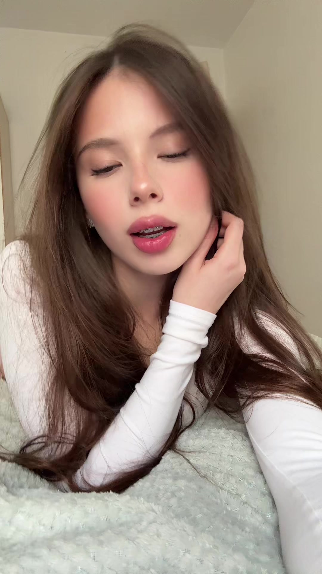 @user76543456_