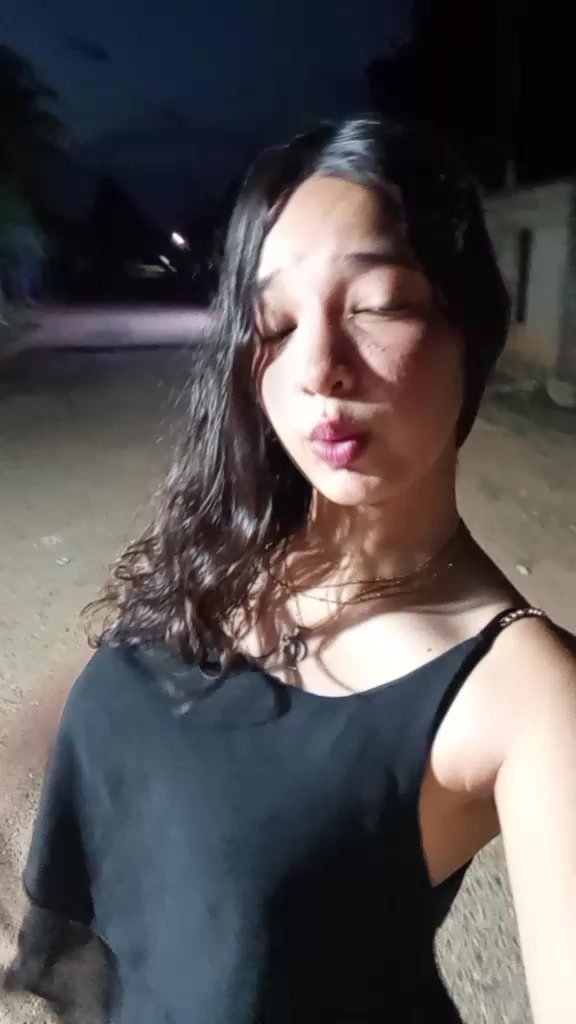 @Nazareth González 🇻🇪.