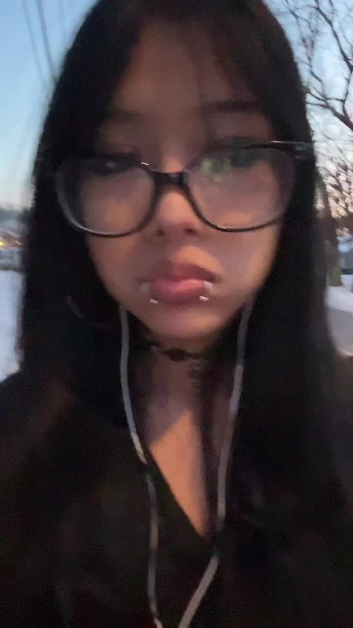 @🕷️