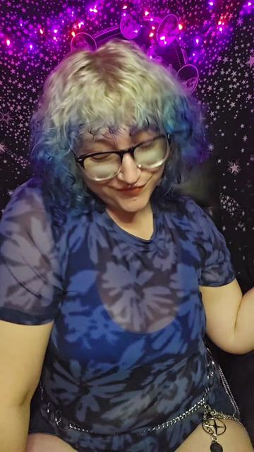 @BlazinMamaMorbyd