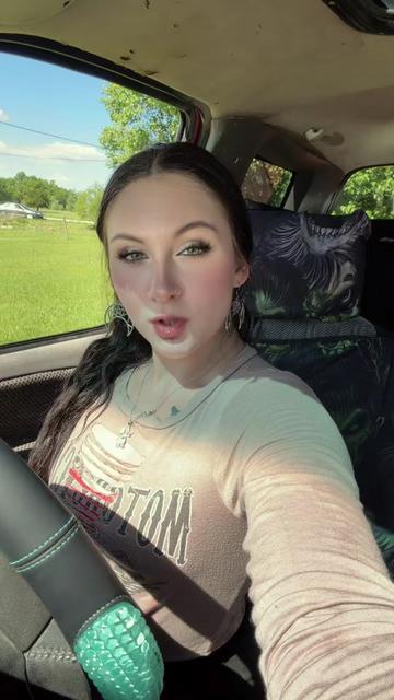 @Audrey  🕯️🔮Witch🪾🌙