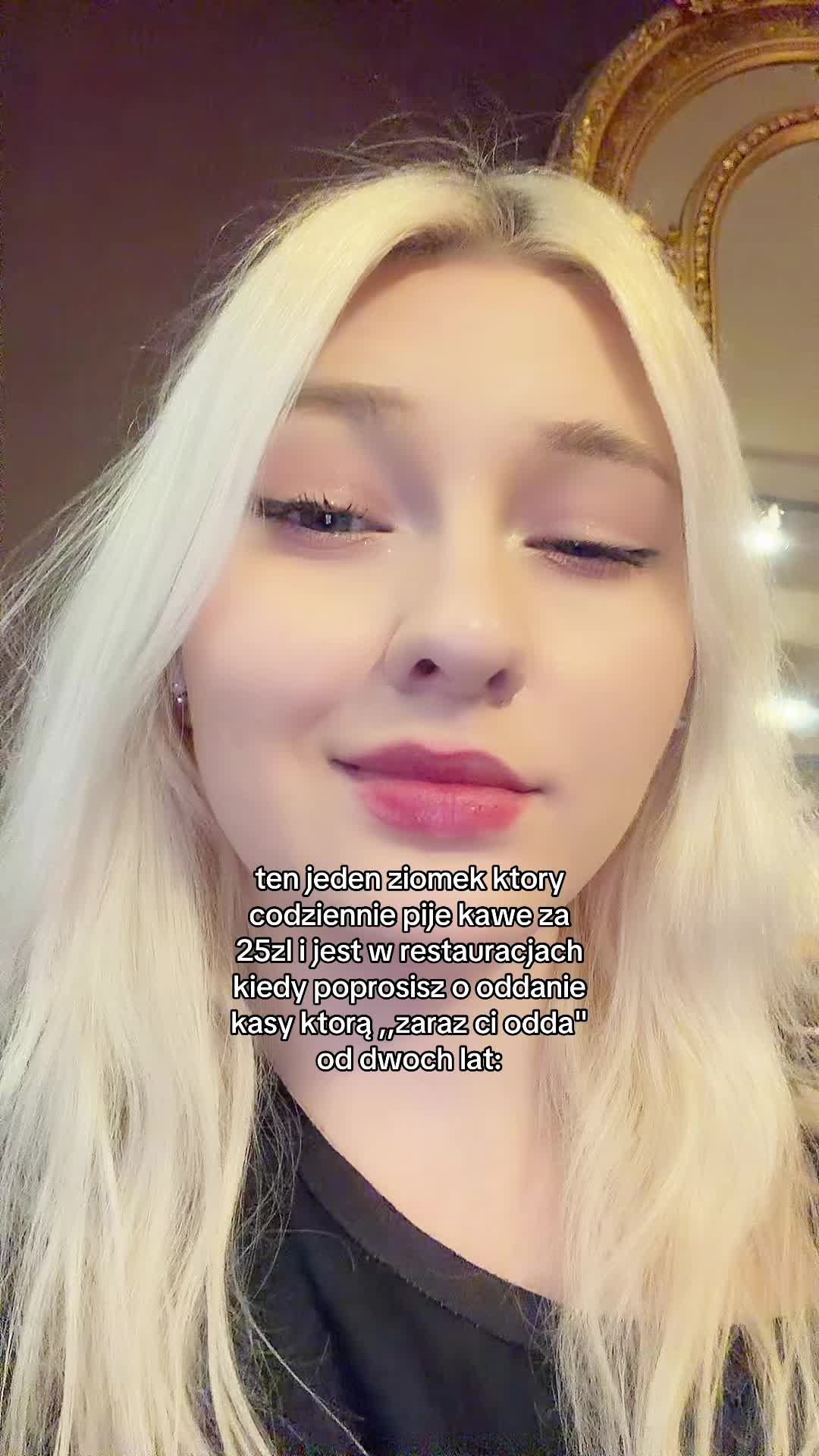 @janie_
