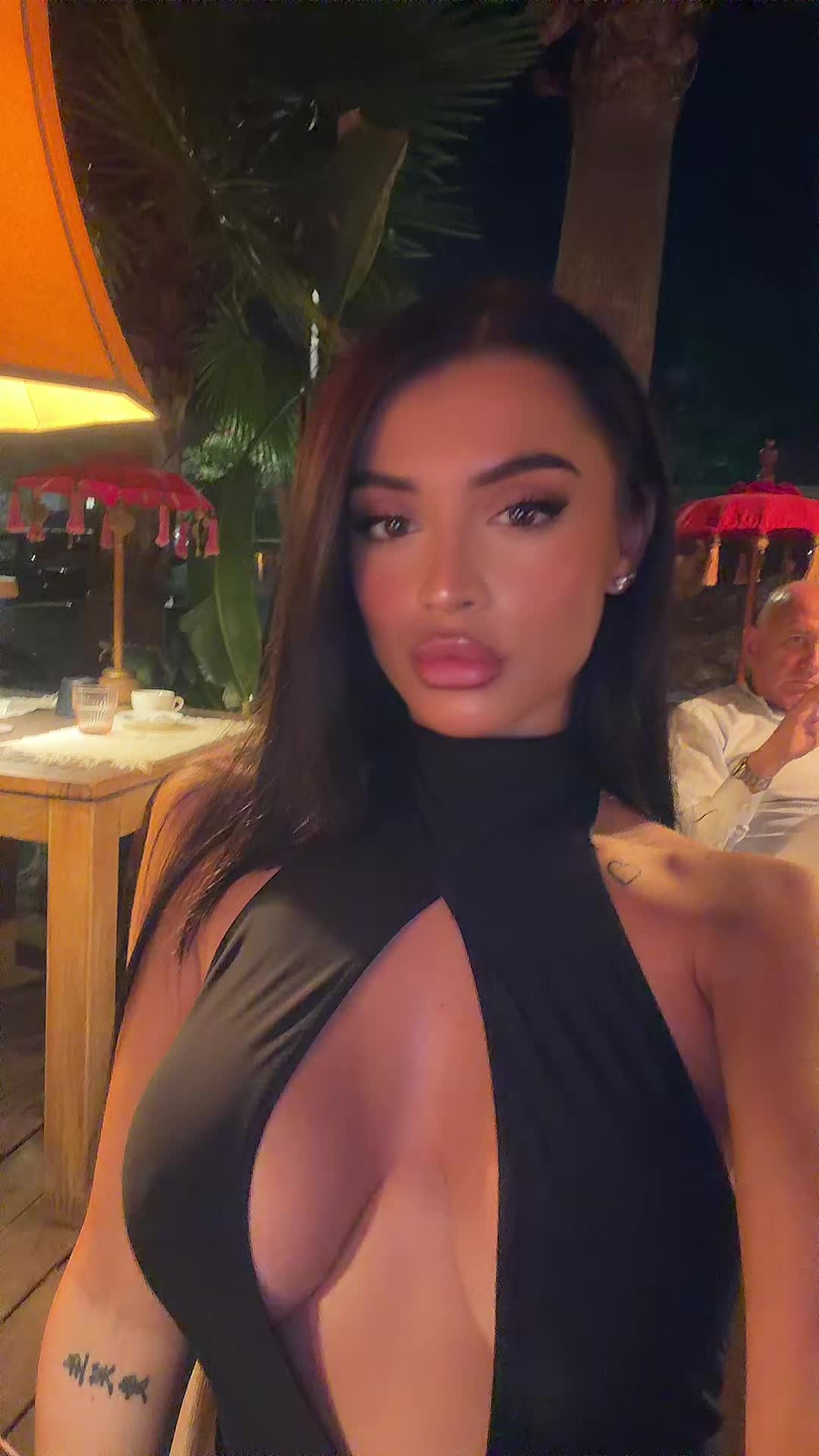 @Kiaranikolli