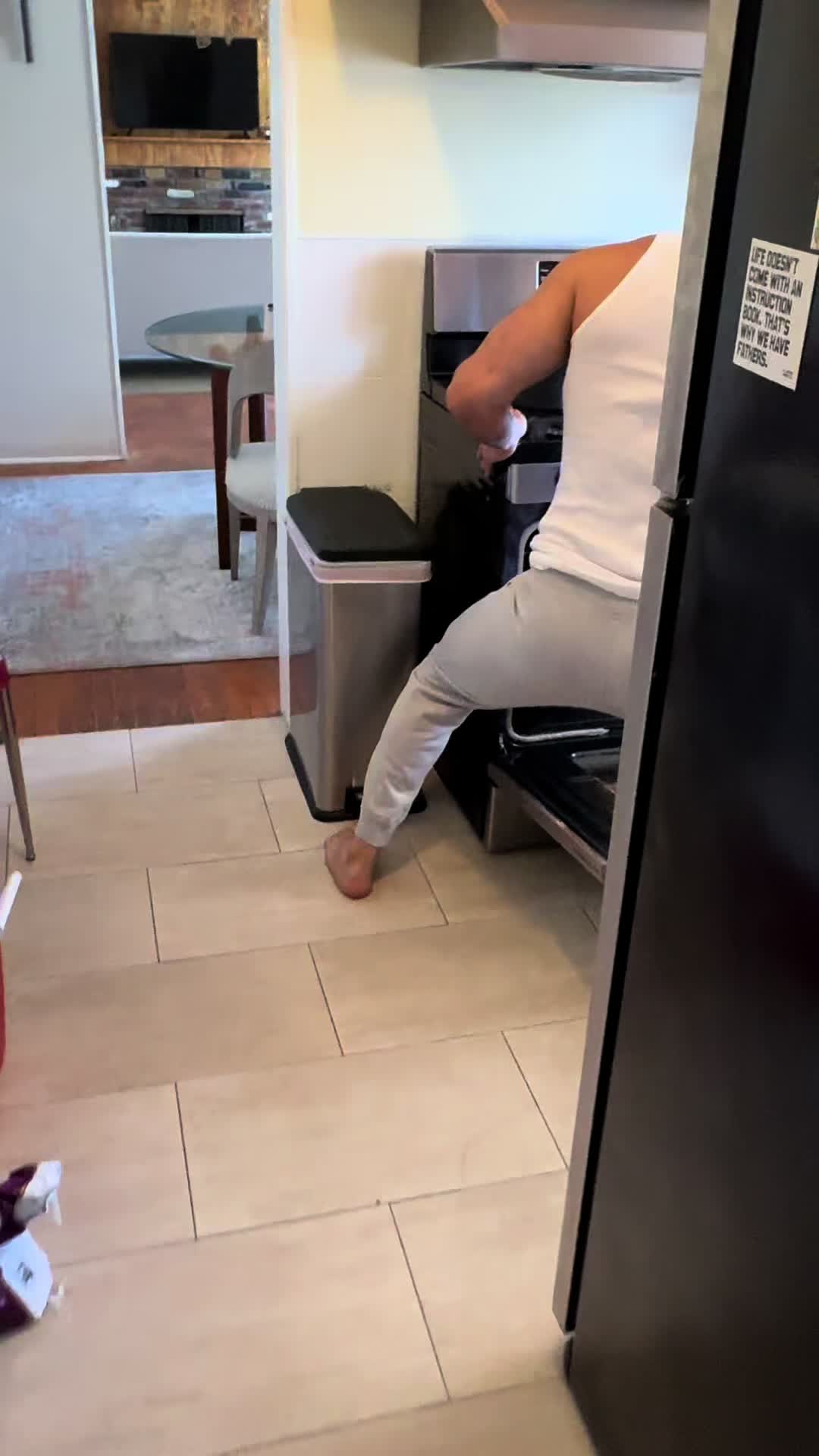 @Rezzzv