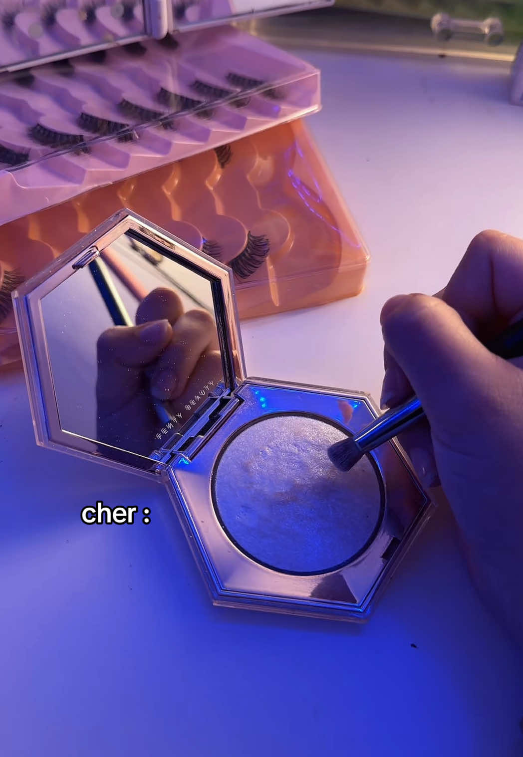 @chloé