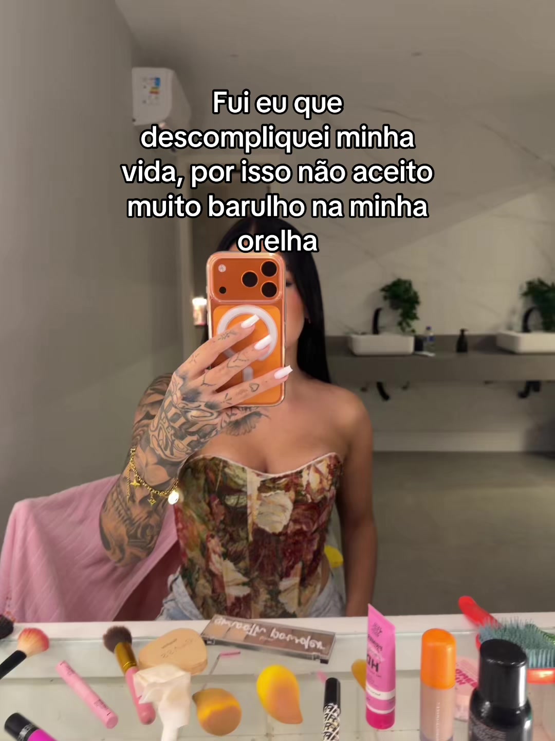 @_sabriinamacedo_