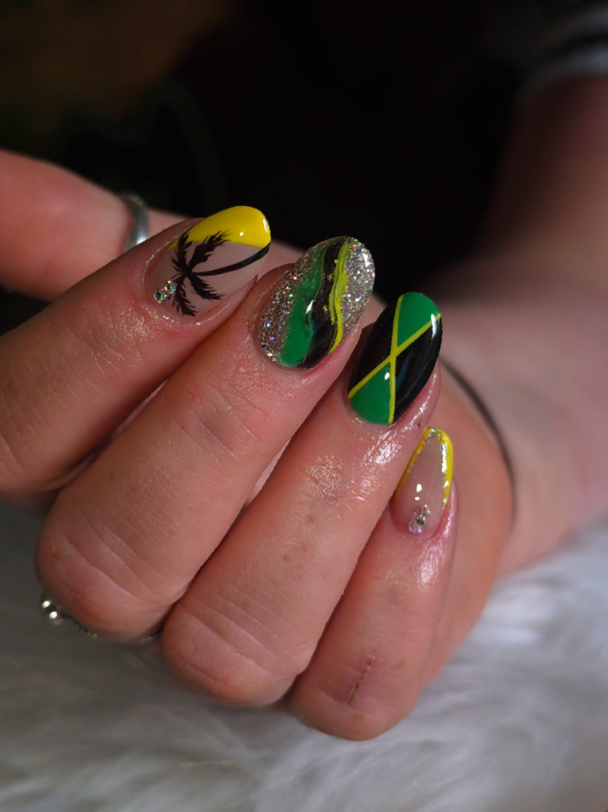 @Sammii Lou Nails ๐ฆ