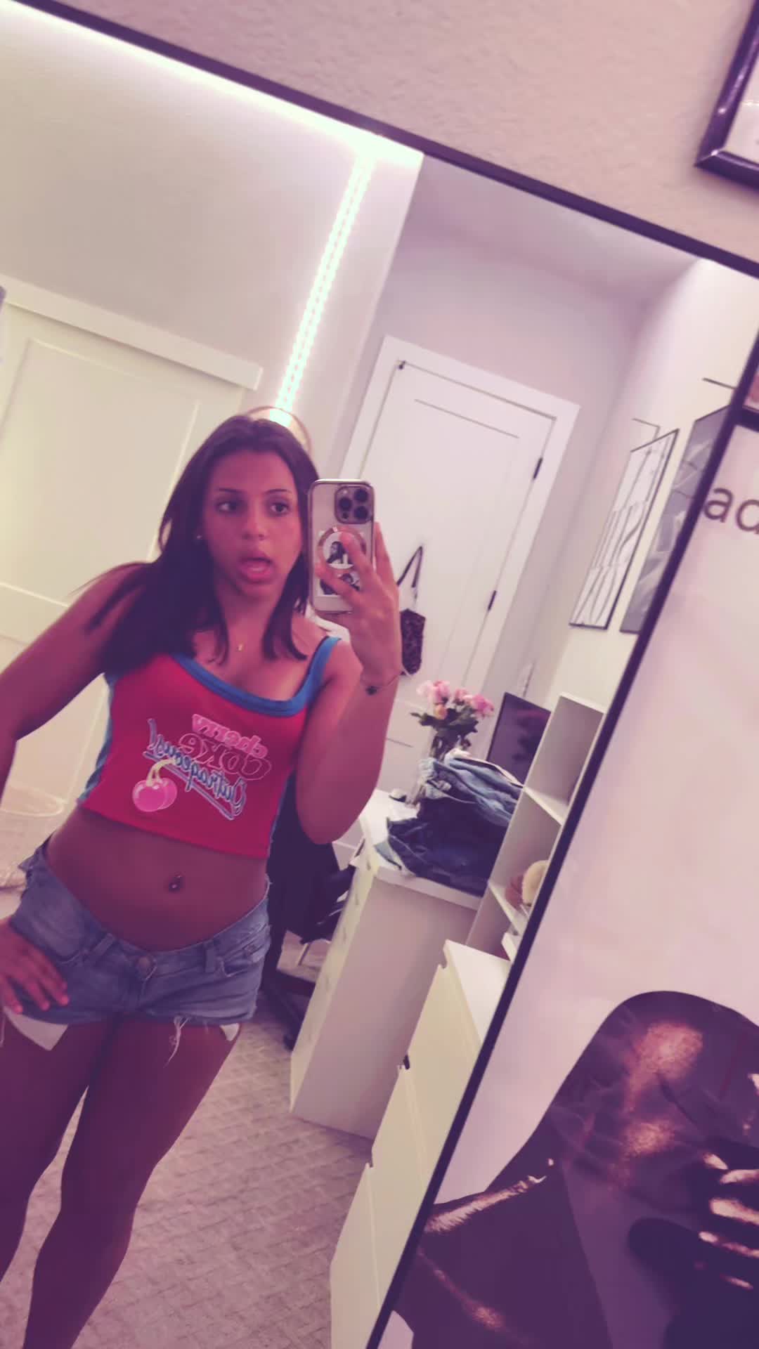 @🎀𝒩🎀