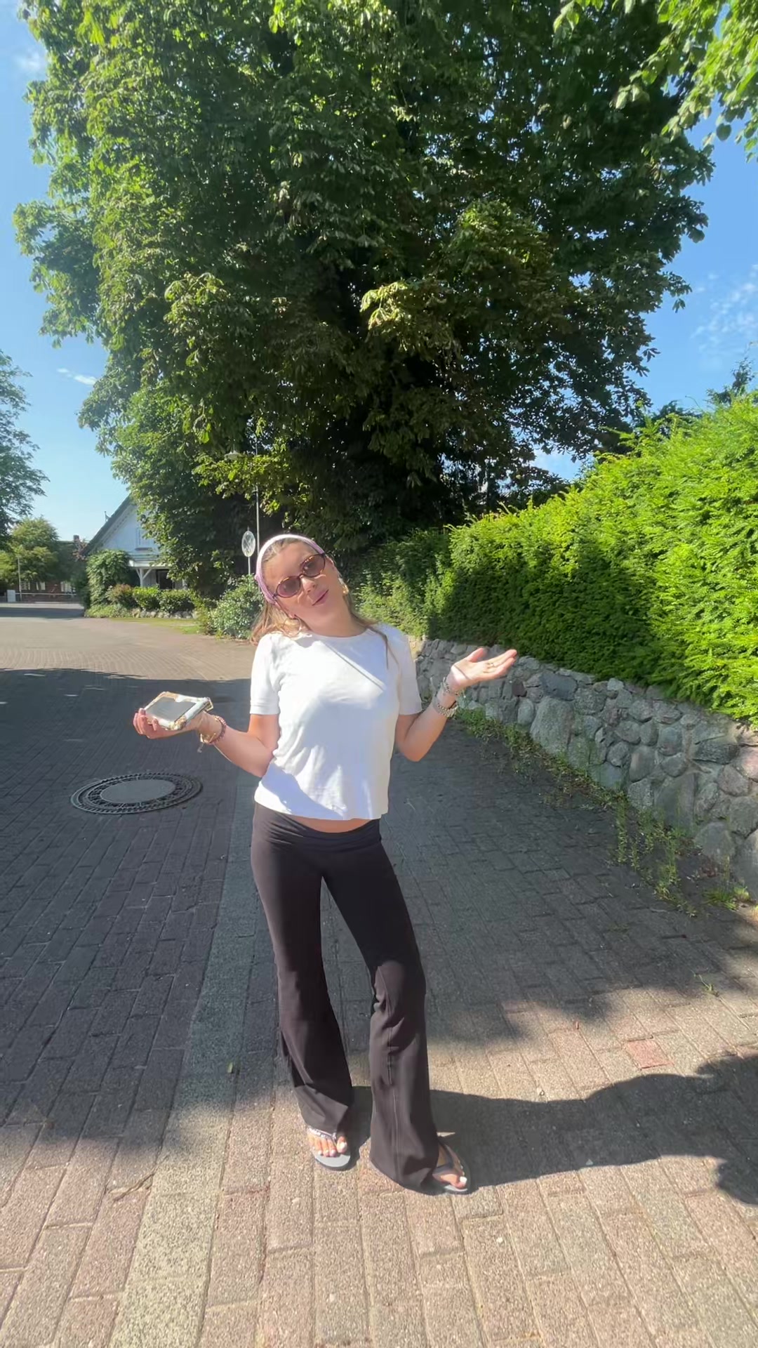 @neleheydnrch