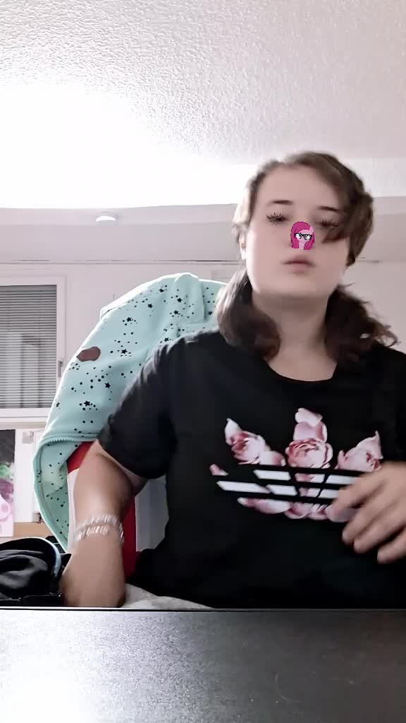 @Anschy_123