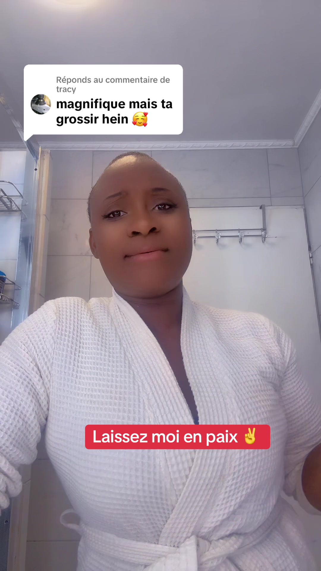 @NATUROPATHE ZO&Eacute;