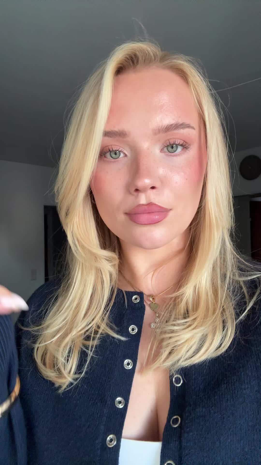 @lindaullmn