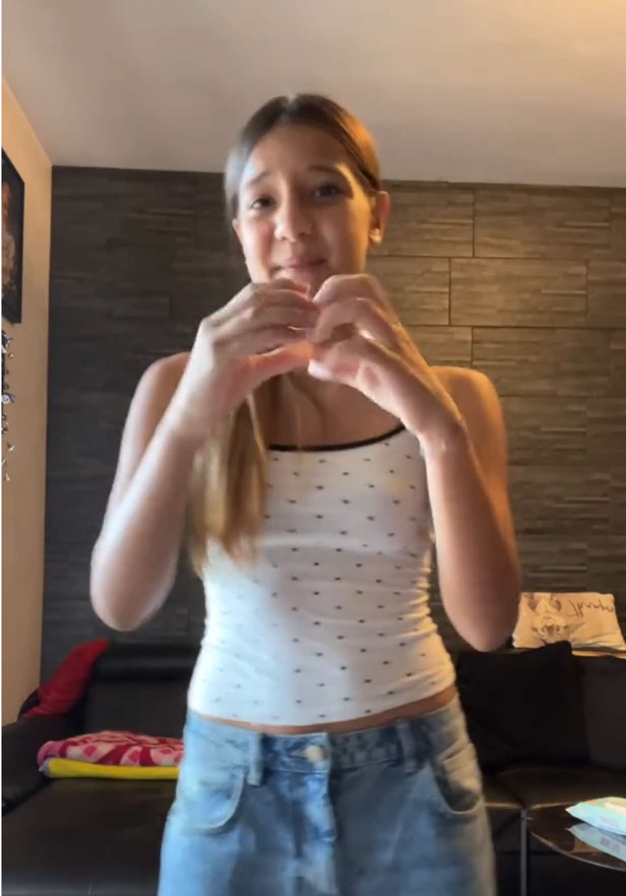 @Evelyn-Elfiche