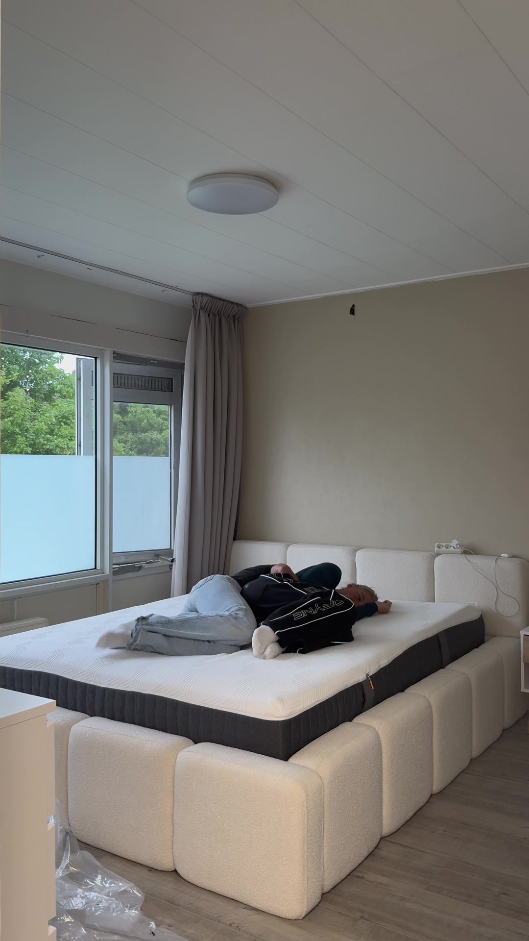@Sterre