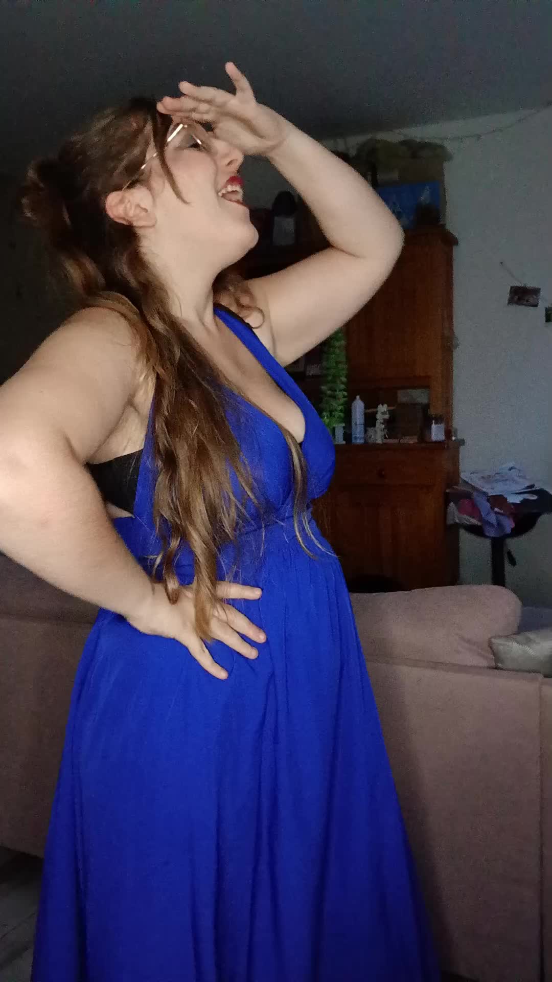 @Hello_Kelly