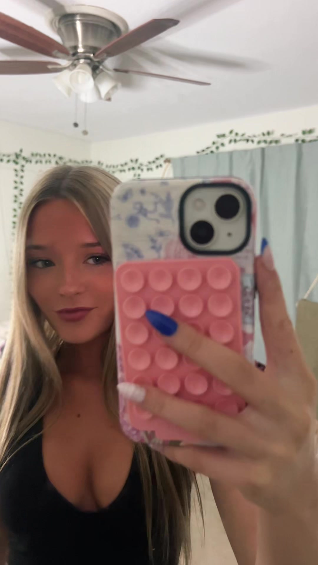 @kenlimariee